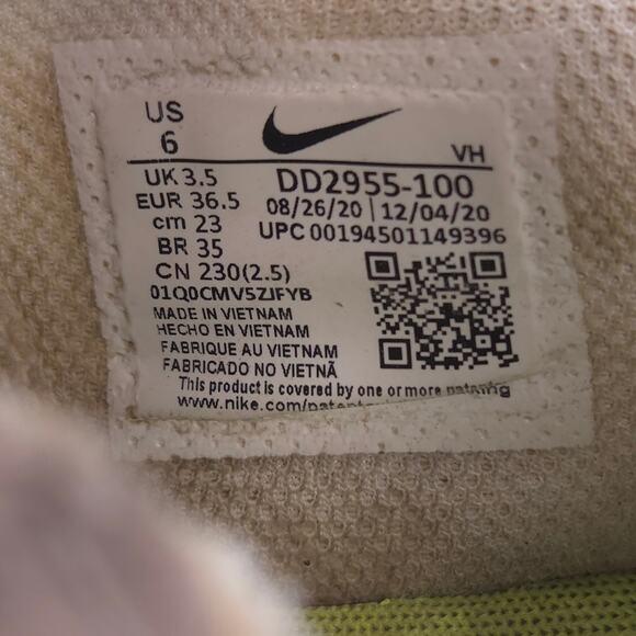 Nike Air Max Ecee Athletic Lace Up Shoe Womens Size 6 DD2955-100 White - Picture 10 of 10